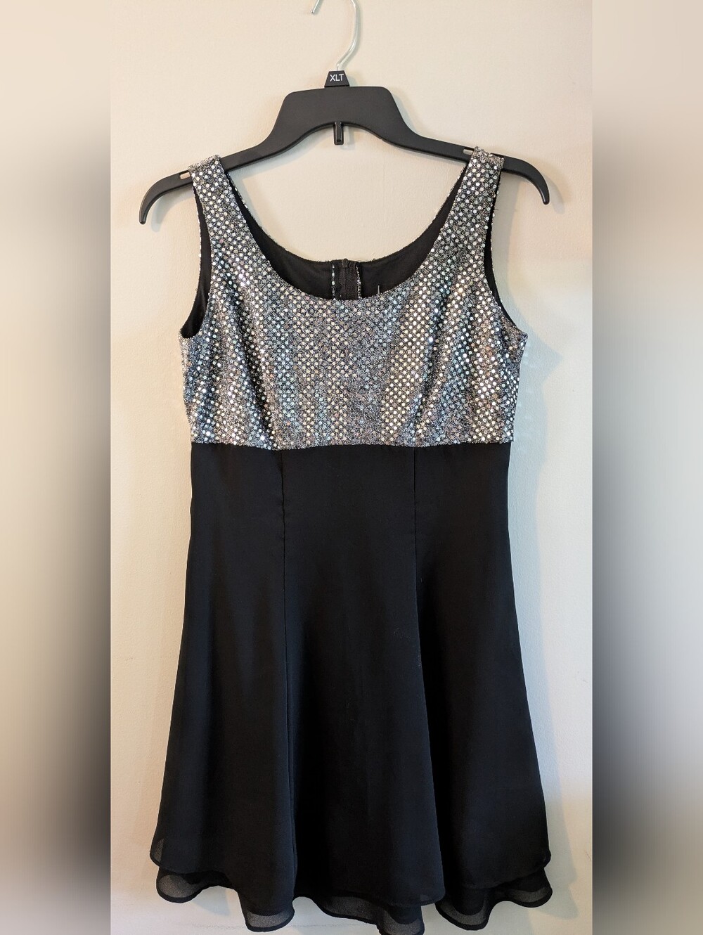 Vintage Molly Malloy 90s Black Dress with Silver Sequin Bodice Semi Formal 4
